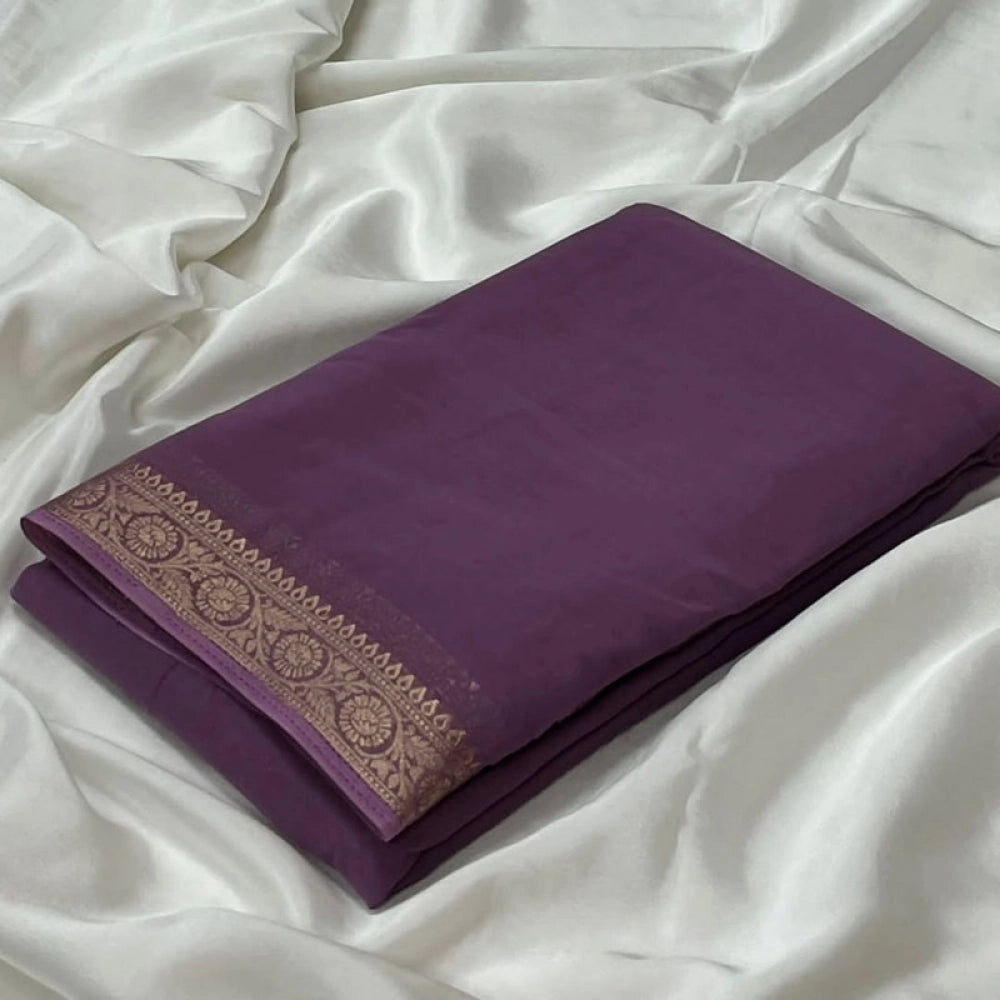 Women's Crepe Chit Pallu Solid Saree With Unstitched Blouse 5.5Mtr (Violet)